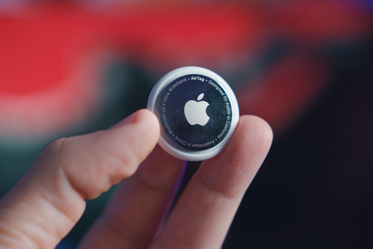 HOW TO TIPS 2 MIN READ SHARE THIS How to prevent being tracked by an Apple AirTag
