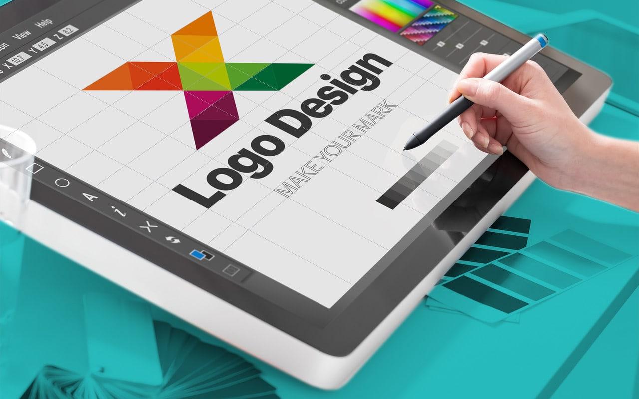 How to create a logo for your website