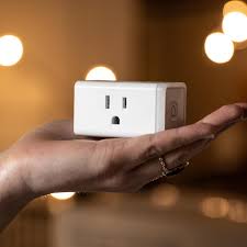 The Best Smart Plugs for Your Home Tech Setup