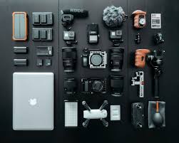 Top 5 Gadgets Every Photographer Needs