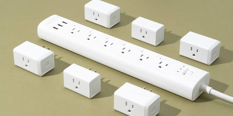 The Best Smart Outlets for Energy Tracking in 2025