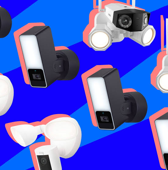 The Ultimate Guide to Choosing a Smart Floodlight Camera