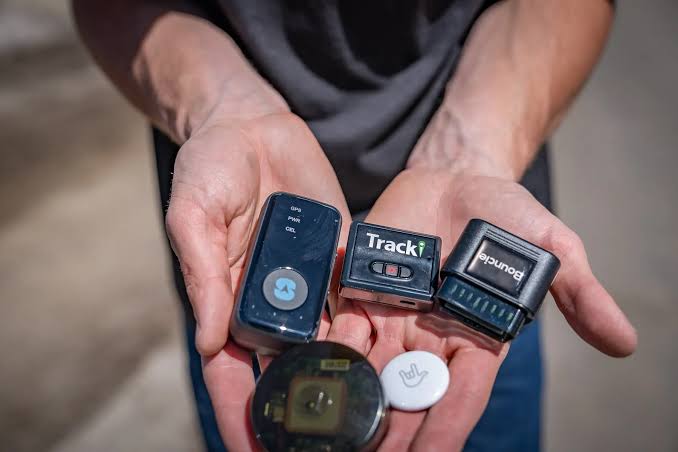 Top 10 GPS Trackers of 2025 for Cars, Pets, and Personal Safety