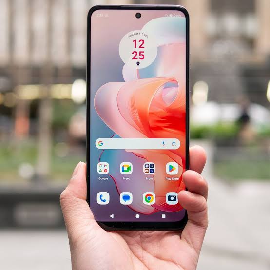 The Best Budget Smartphones Under $300 in 2025